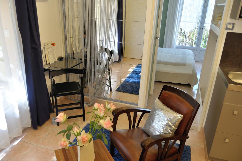 Appart'Hotel Villa Elaia Puyméras Εξωτερικό φωτογραφία