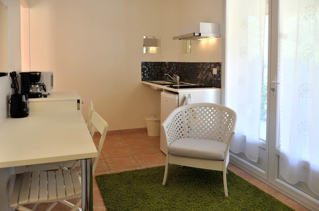 Appart'Hotel Villa Elaia Puyméras Εξωτερικό φωτογραφία